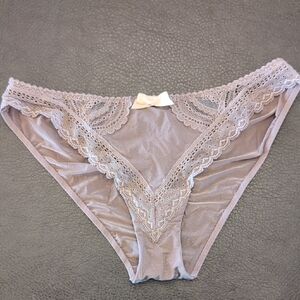 VICTORIA'S SECRET S NUDE SATIN SMOOTH LACE RUCH VINTAGE RARE HIPKINI PANTIES